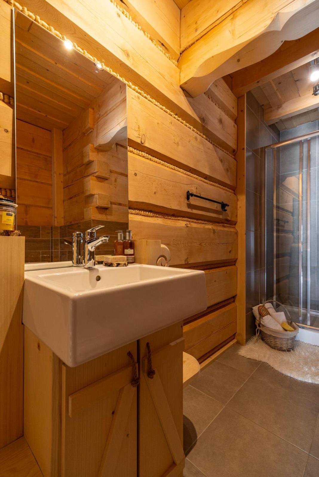 Apartamenty Willa Olsza Wood House & Mountain View & Sauna Zakopane Esterno foto